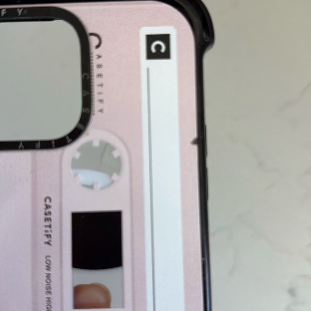 Casetify Bounce Case MagSafe Compatible 15 Pro Max - Picture 9 of 9